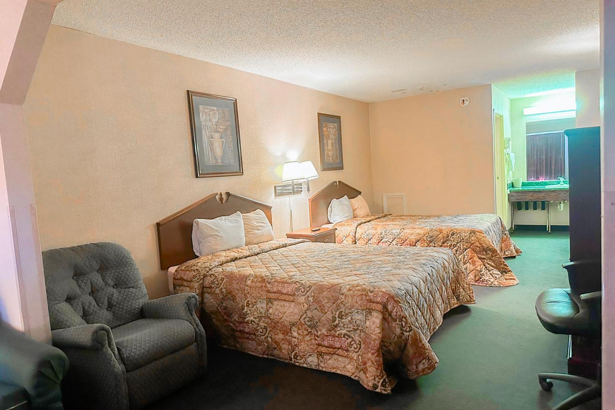 Oyo Hotel East Macon I-75 Экстерьер фото