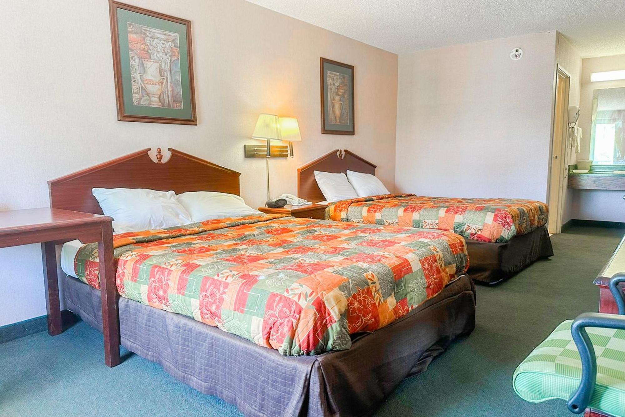 Oyo Hotel East Macon I-75 Экстерьер фото