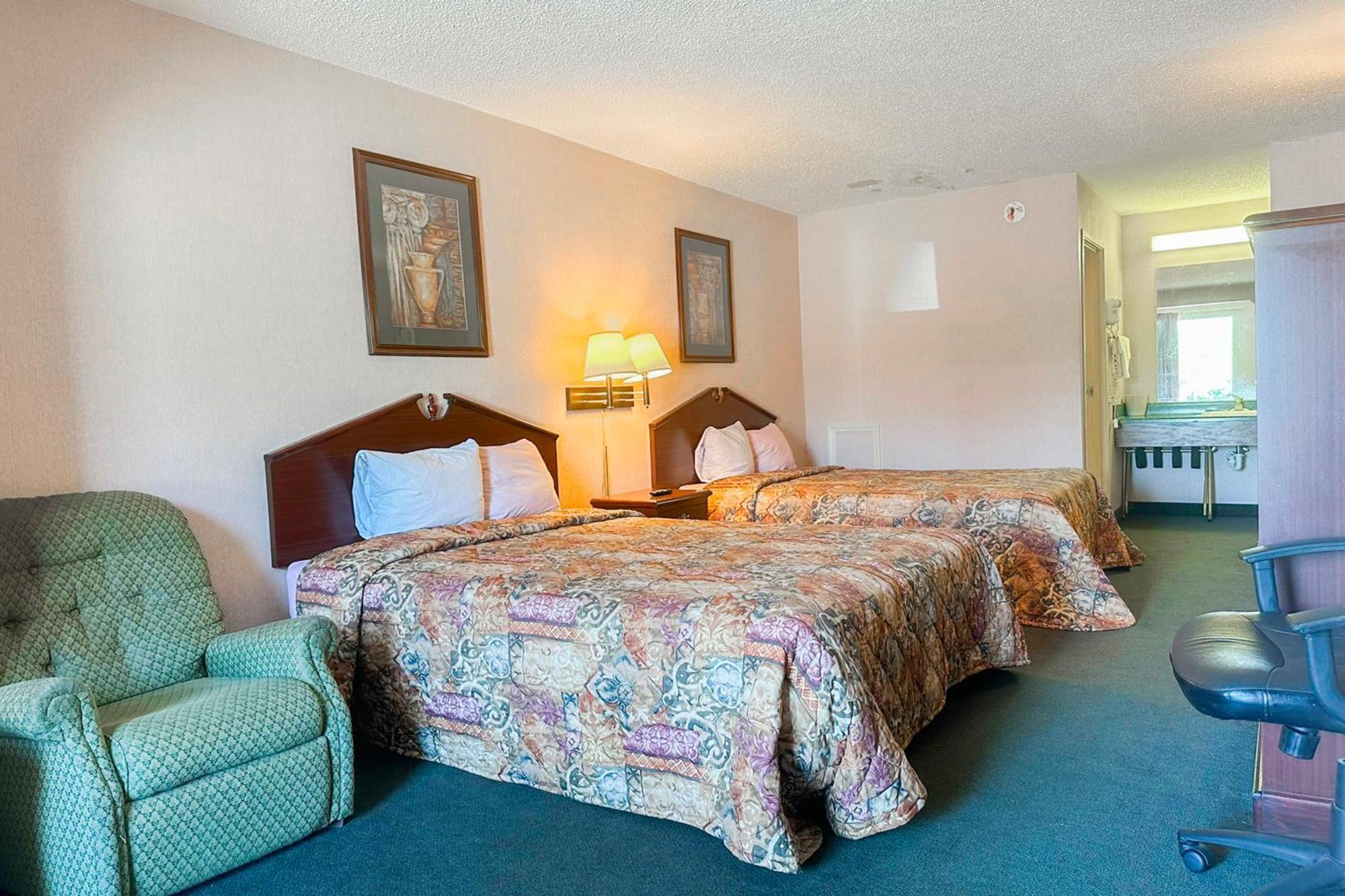 Oyo Hotel East Macon I-75 Экстерьер фото