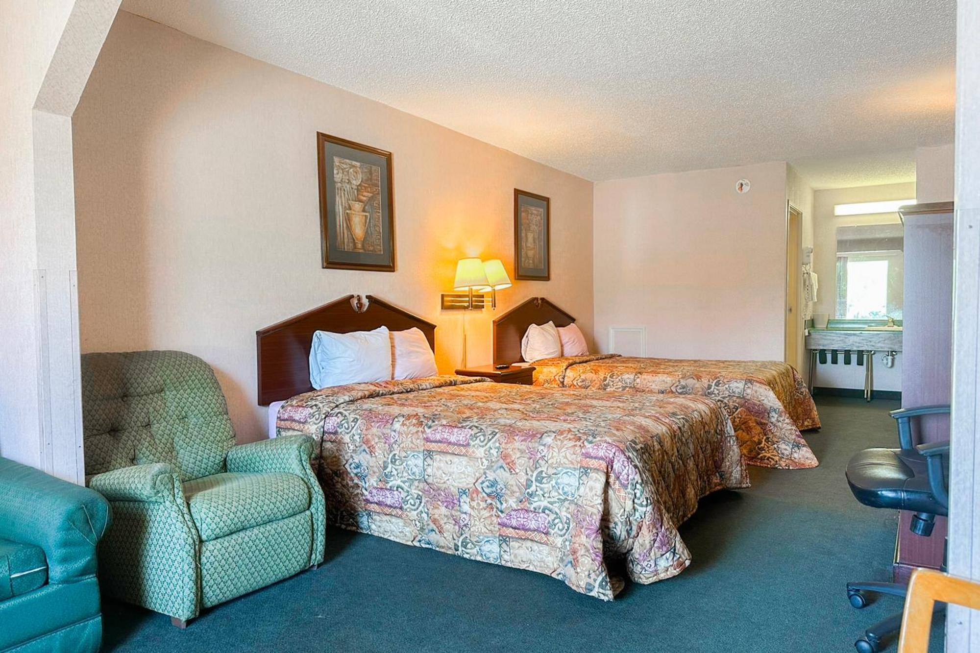 Oyo Hotel East Macon I-75 Экстерьер фото