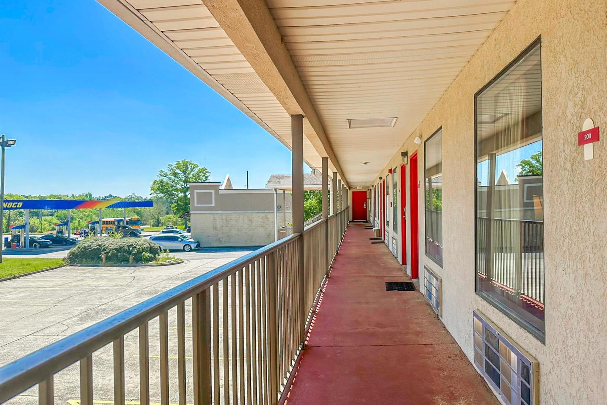 Oyo Hotel East Macon I-75 Экстерьер фото